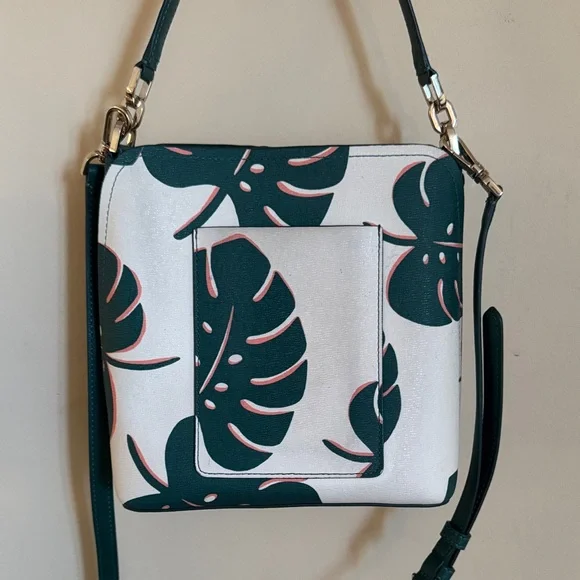 Kate Spade Monstera Leaf Crossbody Bag in Green and Cream - Picture 3 of 6